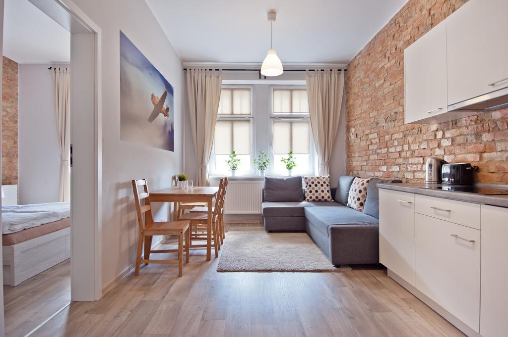 Apartamenty Leszno Leszno  Δωμάτιο φωτογραφία